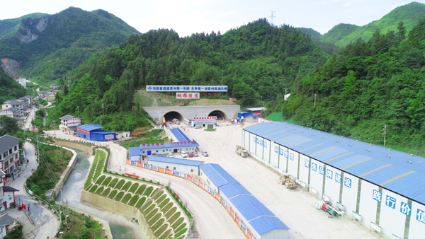 1588225118724702.png ZTXAXGGKHNXBKL5DHN@$)CA_副本.png